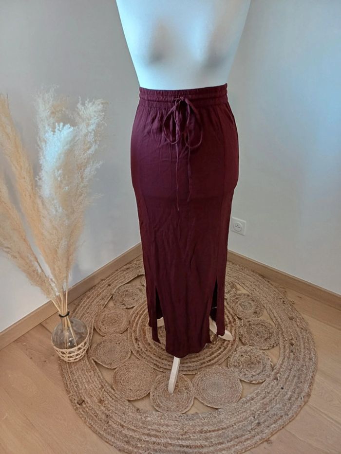 Jupe longue fluide bordeaux Aeropostale taille M 38 - photo numéro 2