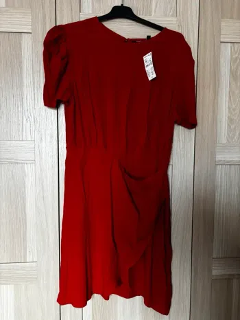 Robe rouge drapée KIABI t.46