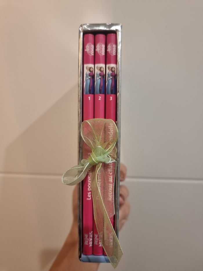Coffret livre la reine des neiges bibliothèques rose - photo numéro 4