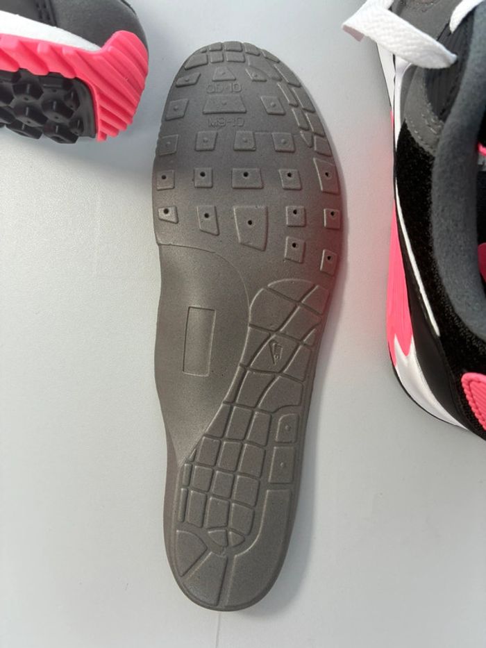 Baskets Nike air Max 90 rose noir Sunset pointure 42 - photo numéro 11