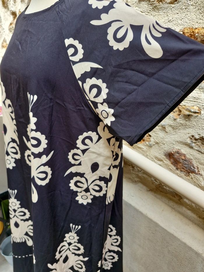 Robe 3XL. 46 - photo numéro 4