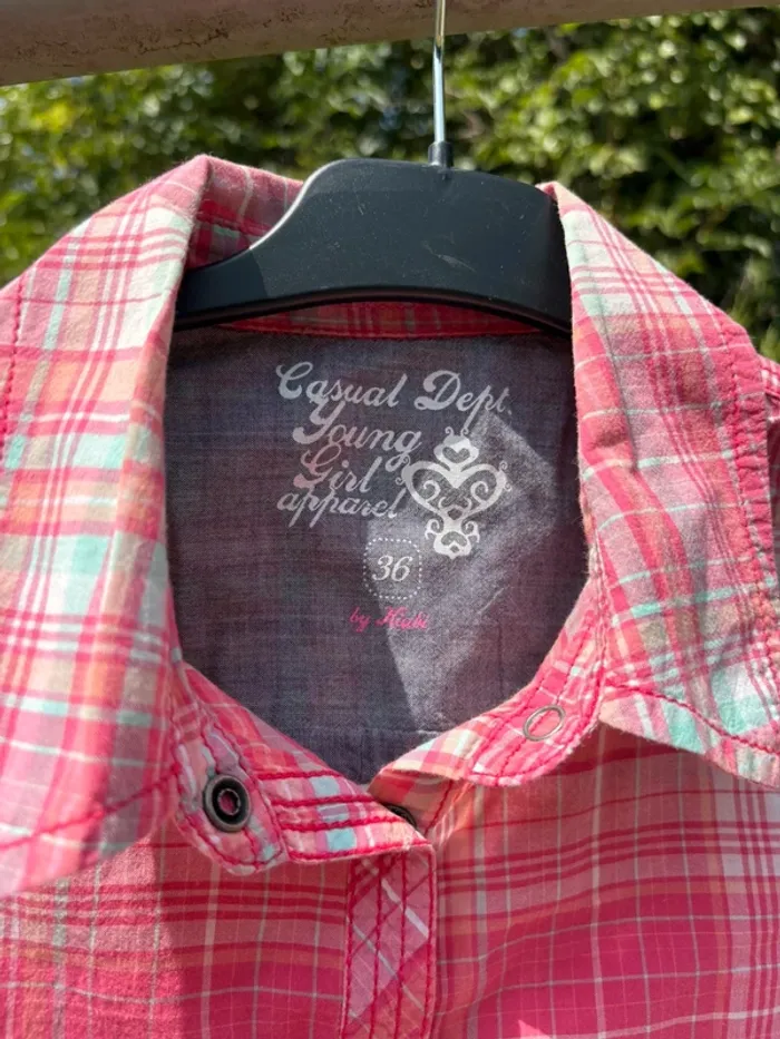 Chemise à manches courtes à carreaux roses – Marque Kiabi - photo numéro 3
