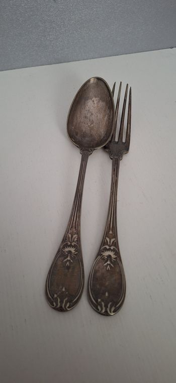 Couverts anciens ,monogrammes,fourchette, cuillère 