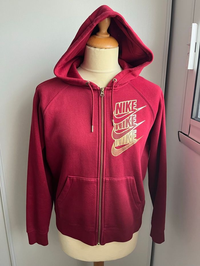 Gillet Nike bordeau
