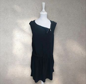 Robe fluide noire sans manche Promod L