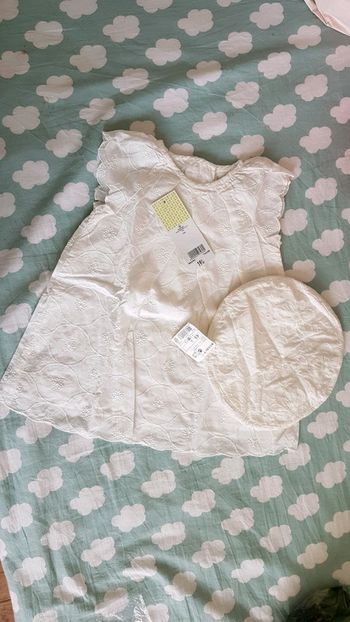 Robe blanche tenue de cérémonie bébé
