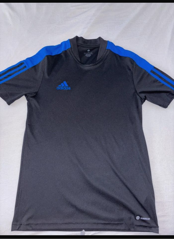Tee shirt adidas