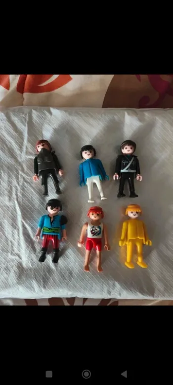 Lot 14 Personnages Playmobil