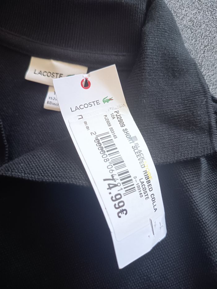 Polo Lacoste - photo numéro 2