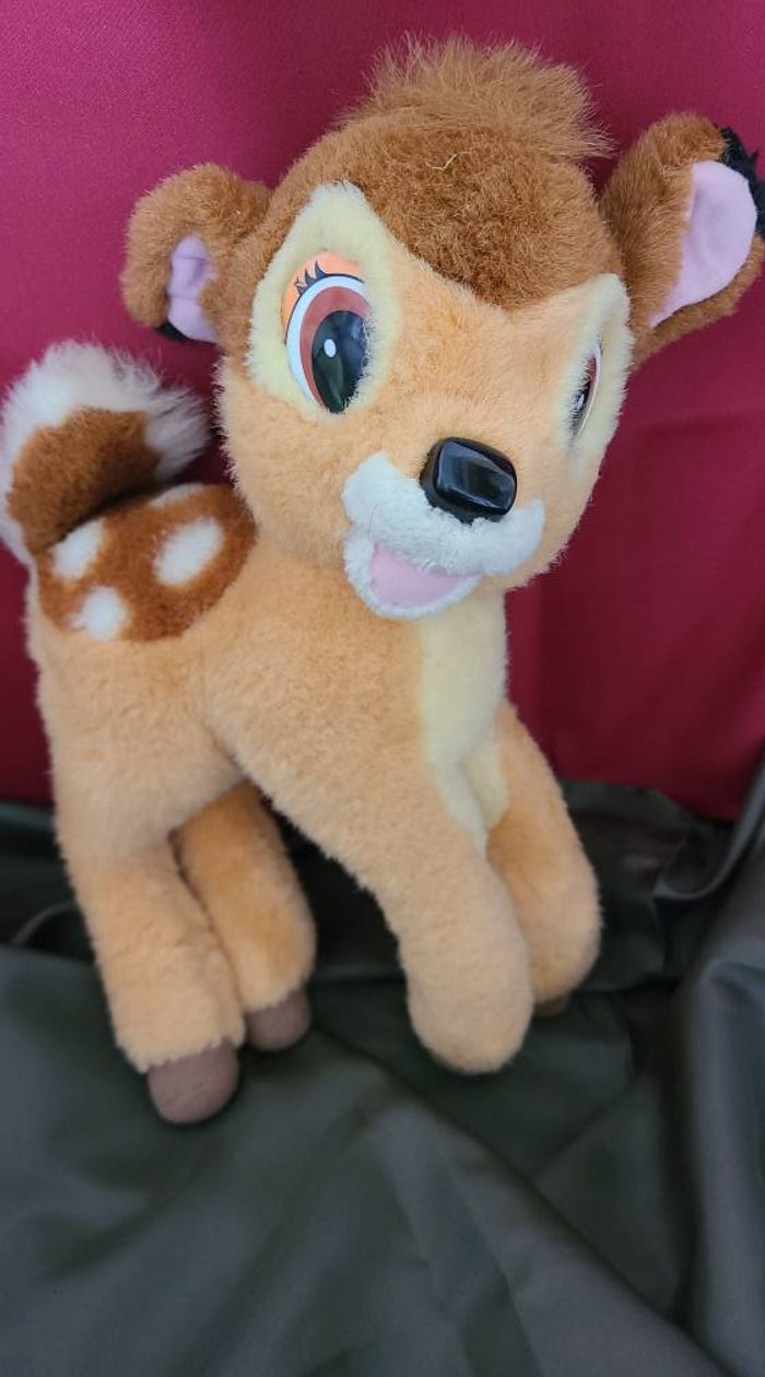 Vintage Peluche BAMBI WALT Disney Classics 30 cm yeux Durs Mattel 1992 - photo numéro 2