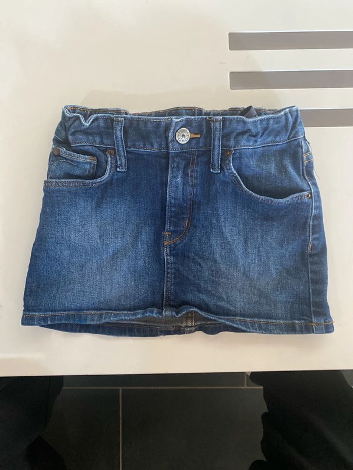 Jupe en jeans taille 7-8 ans