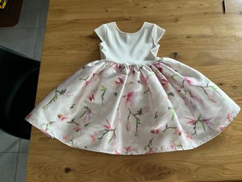Robe de cérémonie H&M taille 4-6 ans