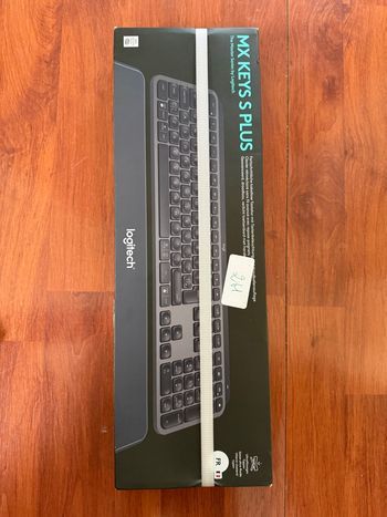 Clavier sans fil Logitech Mx Keys S Plus NEUF jamais ouvert