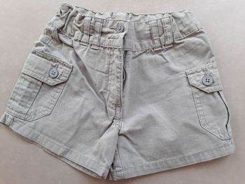Short beige fille KIABI en 3 ans TBE