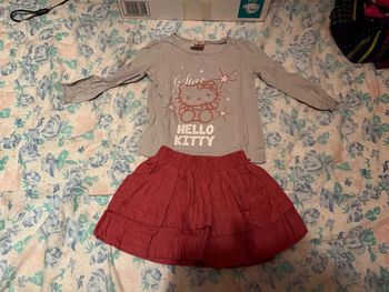 Ensemble jupe et tee shirt manches longues hello kitty 2 ans
