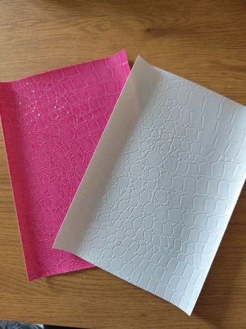 Lot de 2 tissus effet crocodile