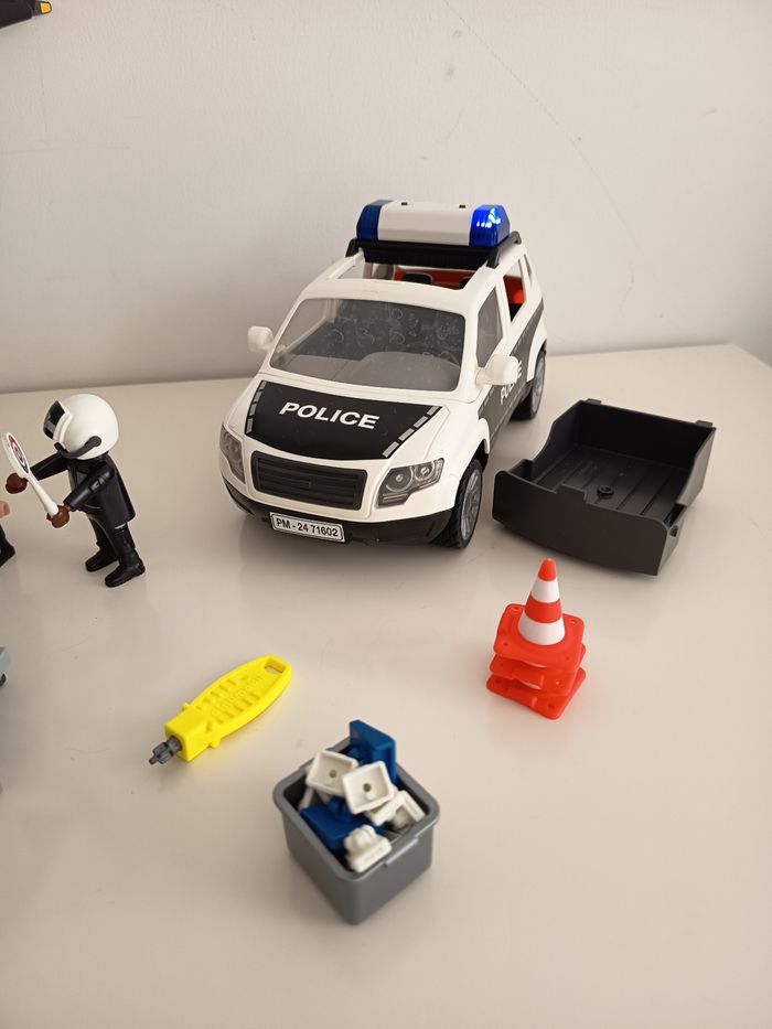 Playmobil poste de police - photo numéro 3