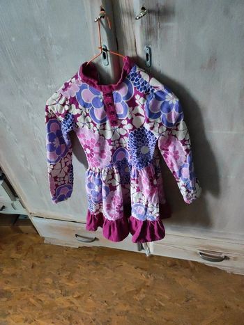 Magnifique robe fait par une couturiere