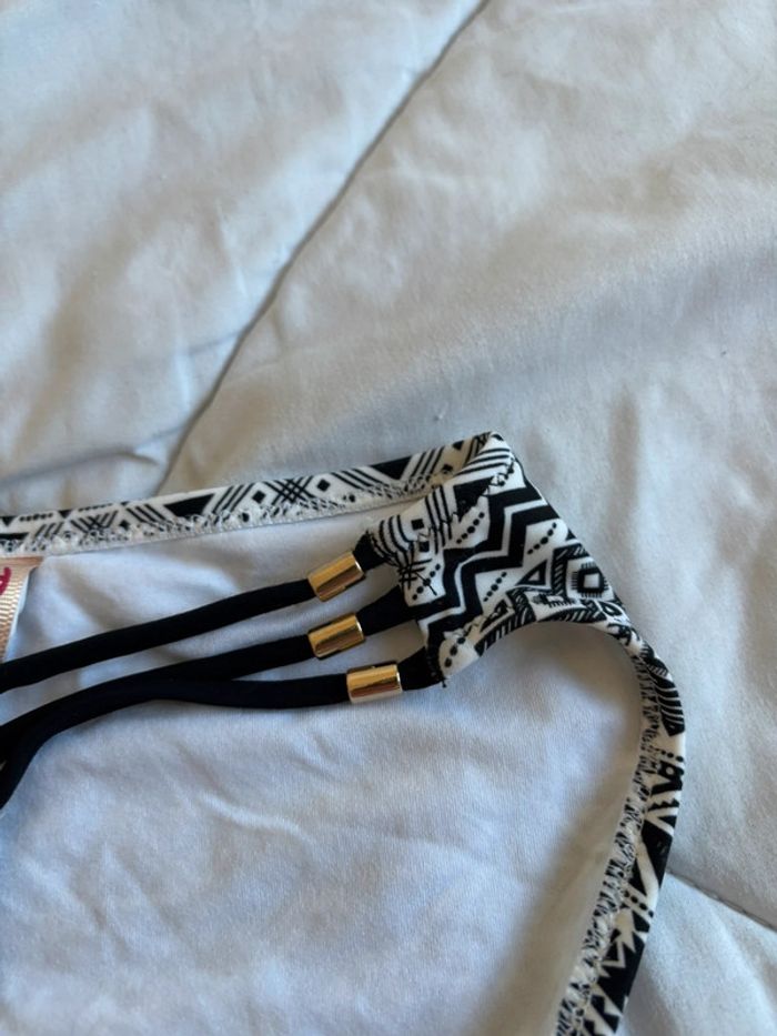 Bas de maillot de bain Penti motif géométrique multicolore taille L/40 neuf avec étiquette - photo numéro 2
