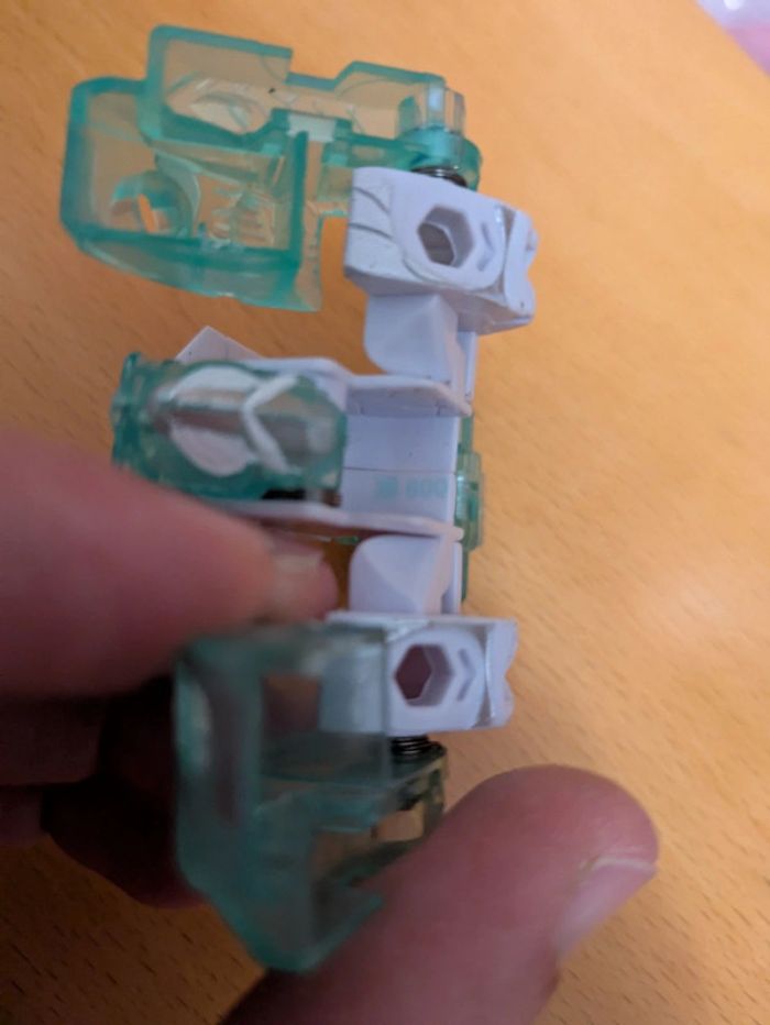 Lot de 3 Bakugan - photo numéro 8