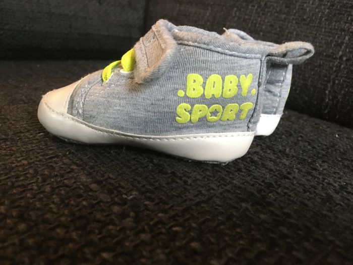 đ¶ Lot de 3 paires de chaussures bĂ©bĂ© (3-12 mois) NEUVES - photo numĂ©ro 3