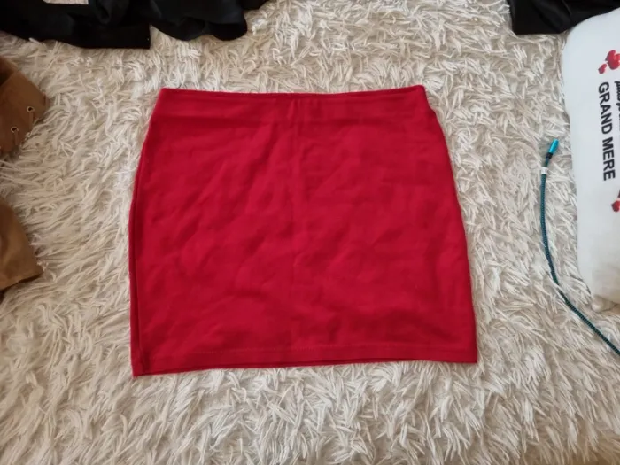 jupe rouge bershka