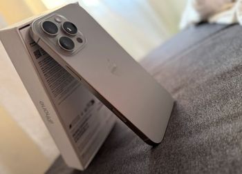 I p h o n e 16 pro max 512GB