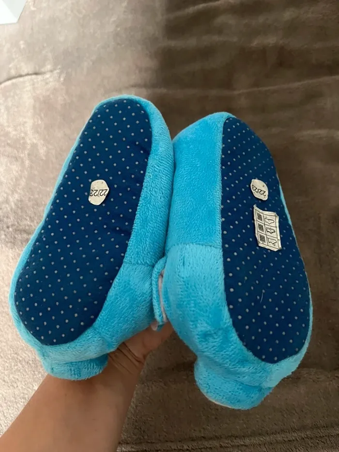 Chaussons 22/23 - photo numéro 2