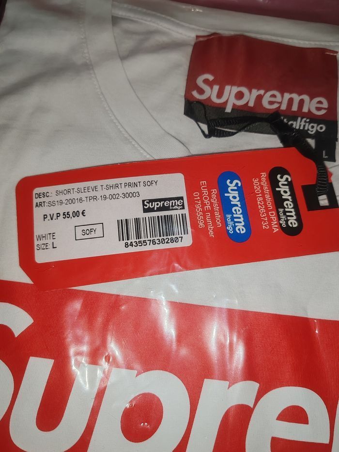 T-shirt supreme blanc pour femme - photo numéro 2