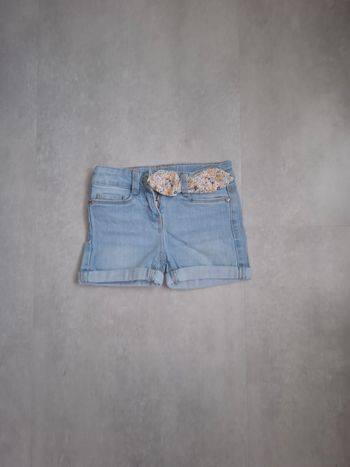 Short tape à l œil 3 ans