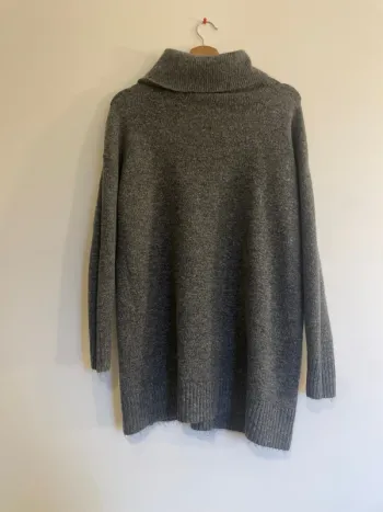 Pull col roulé