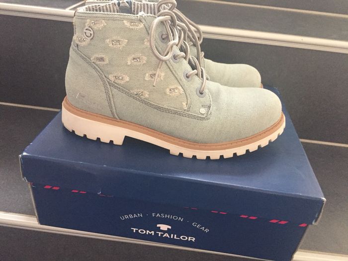 Chaussures bleu clair Tom Tailor Taille 38 - photo numéro 3