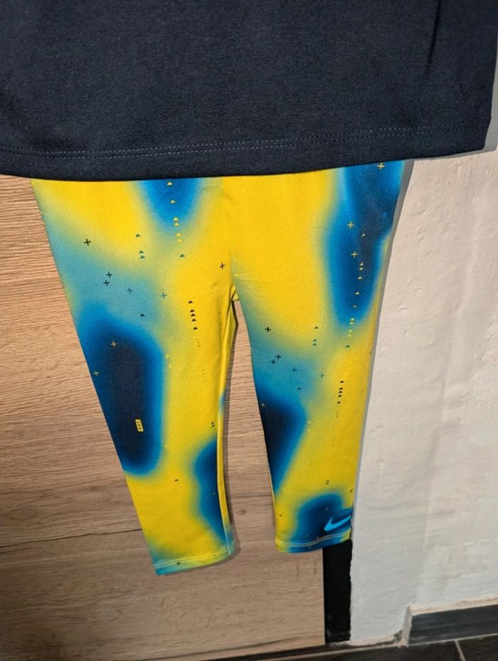Ensemble Nike. 24 mois. Neuf - photo numéro 3