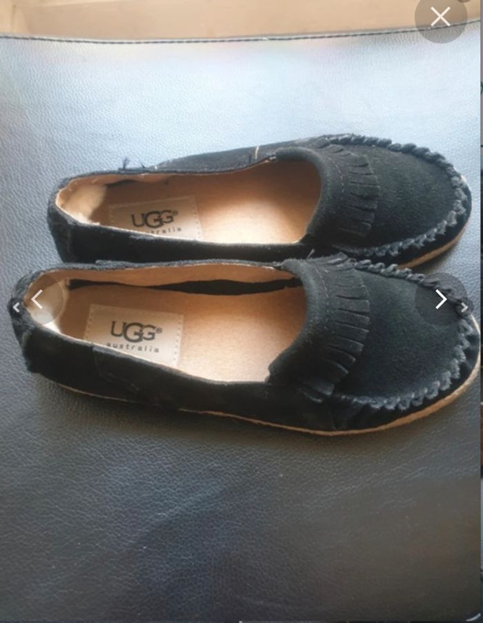 Neuf mocassins UGG T31 ( introuvable!) - photo numéro 4