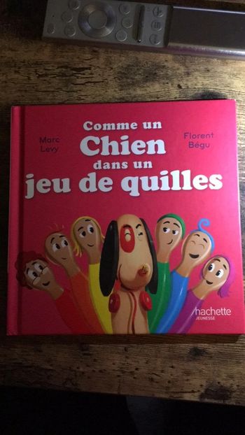 Comme un chien dans un jeu quilles