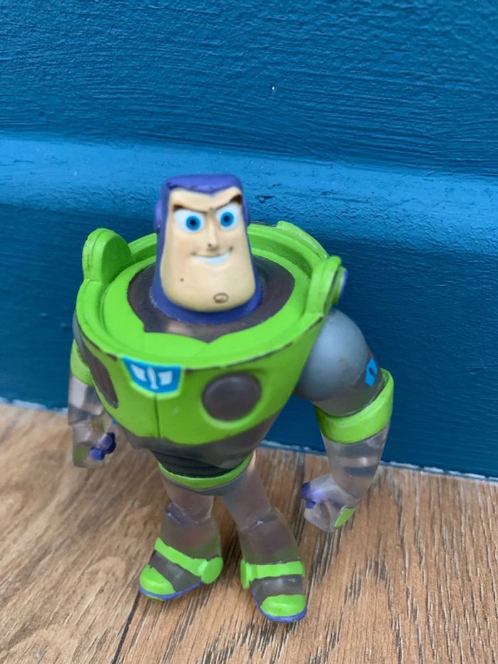 buzz l'éclair - photo numéro 2