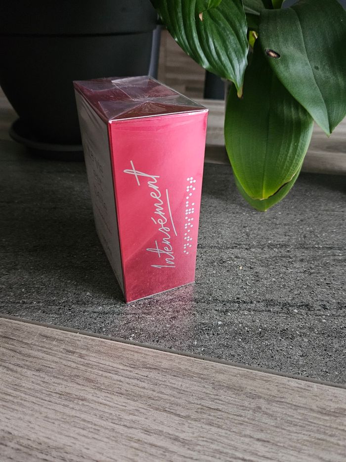 Parfum femme - photo numéro 4