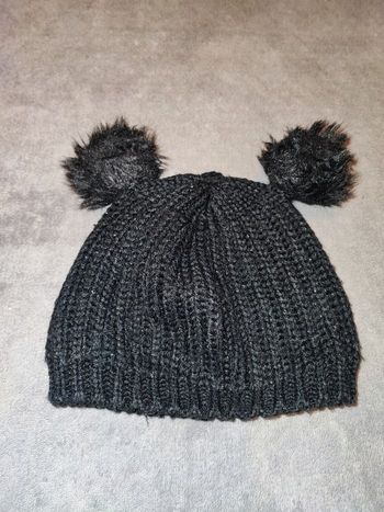 Bonnet à pompon (1/3 mois)