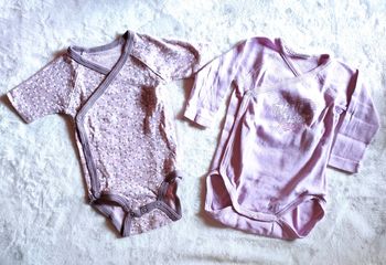 Lot de deux bodies fille