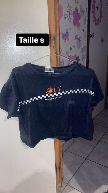 Crop top taille S de la marque Jennifer
