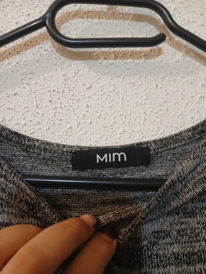 Sweat femme gris/noir dentelle " MiM" taille m - photo numéro 3