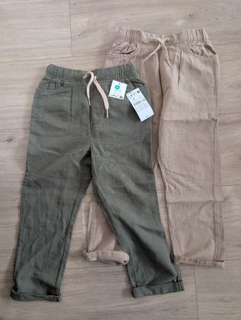 Lot de deux pantalons en lin 6 ans