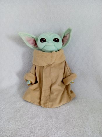 Peluche Yoda Star Wars Disney 