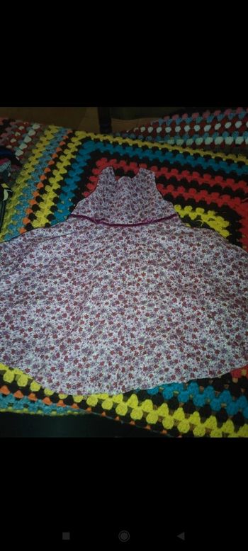 Très belle robe fille e2