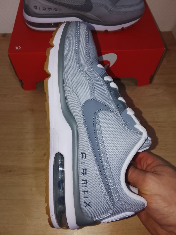Air max limited 3  taille  40 - photo numéro 3