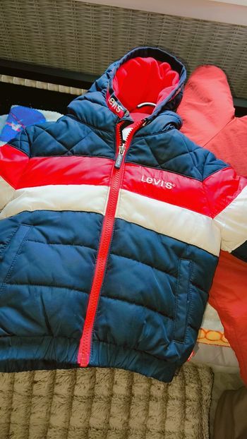 Veste garçon presque neuf