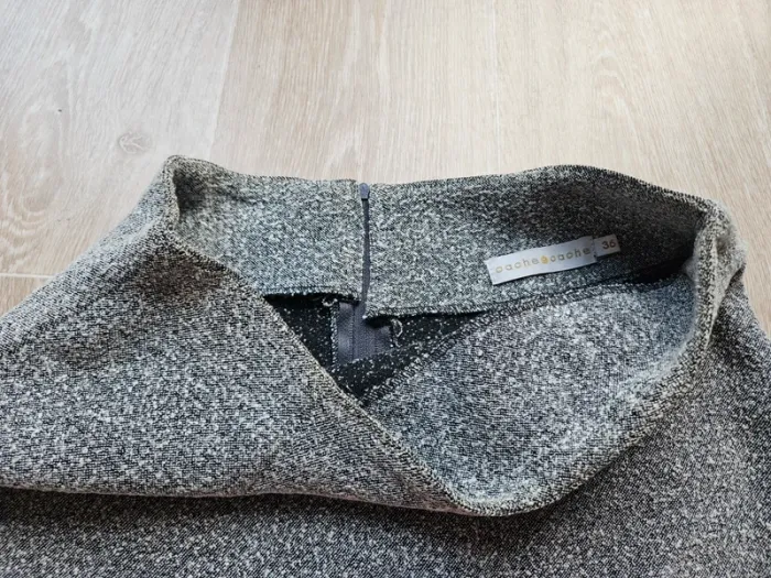 Ensemble gris - photo numéro 6