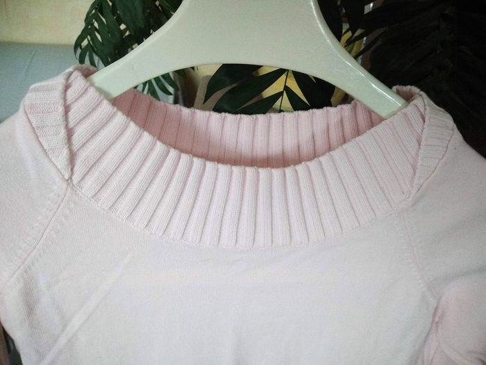 Pull rose col bateau - photo numéro 3