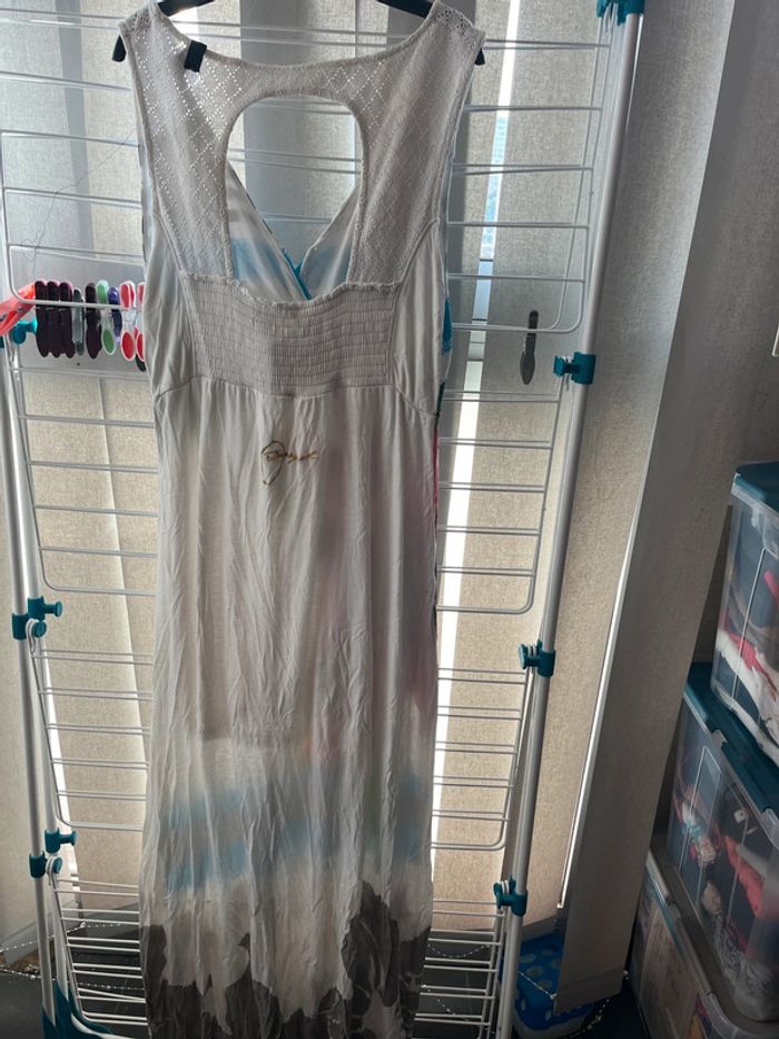 Robe longue blanche à fleurs - photo numéro 5