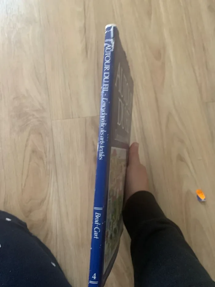 Autour du fil tome 4 - photo numéro 2